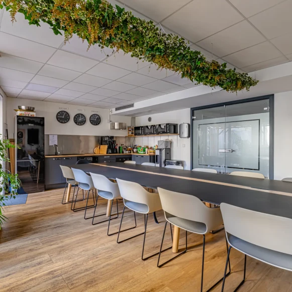 Espace indépendant 75 m² 22 postes Coworking Rue de Rochechouart Paris 75009 - photo 7