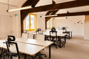 Espace indépendant - 44000 - 30 postes - 8550€