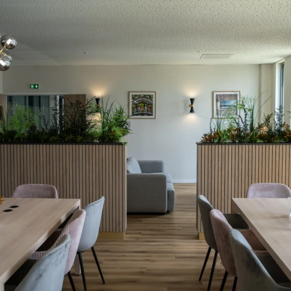 Bureau privé 11 m² 3 postes Coworking Avenue René Cassin Mérignac 33700 - photo 1