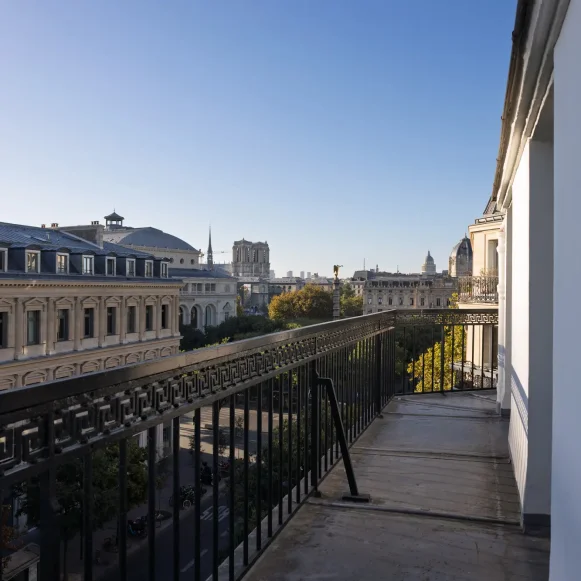 Bureau privé 10 m² 3 postes Location bureau Rue Jean Lantier Paris 75001 - photo 12