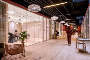 Open Space - 75009 - 4 postes - 350€