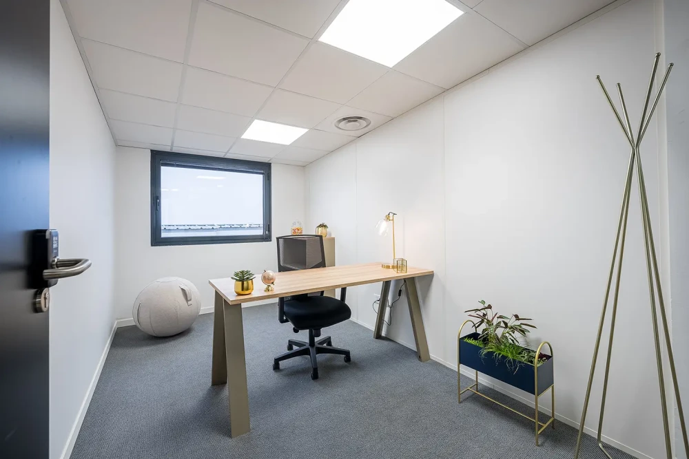 Bureau privé - 59100 - 1 poste - 556€