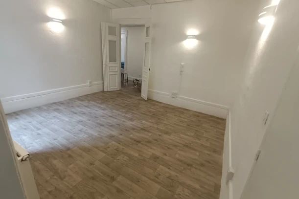 Bureau privé - 34000 - 5 postes - 500€