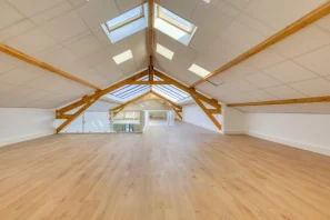 Espace indépendant - 92240 - 30 postes - 4485€