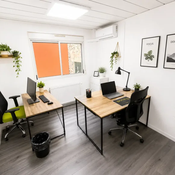Bureau privé 10 m² 2 postes Location bureau Rue Rabelais Montreuil 93100 - photo 1