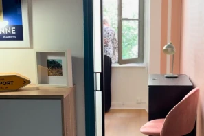 Bureau privé - 11100 - 2 postes - 400€