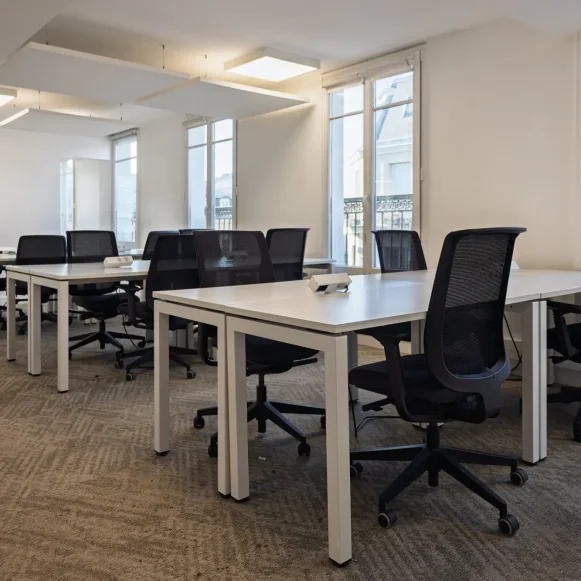 Bureau privé 10 m² 3 postes Location bureau Rue Jean Lantier Paris 75001 - photo 7