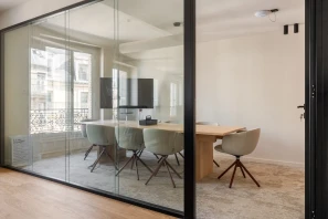 Jöro Rue Le Peletier