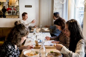 Open Space - 75012 - 9 postes - 303€