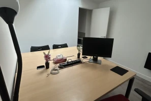 Bureau privé - 92370 - 2 postes - 290€
