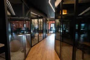Bureau privé - 33320 - 3 postes - 1100€