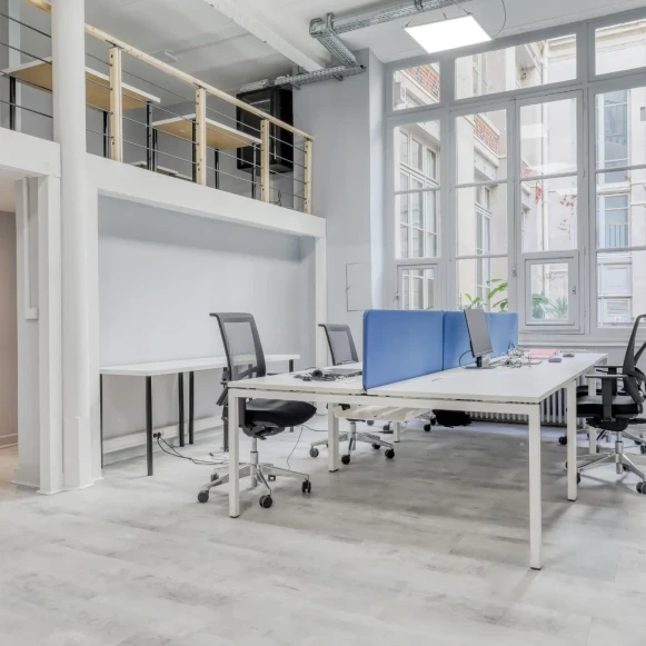 Espace indépendant 145 m² 20 postes Location bureau Rue d'Hauteville Paris 75010 - photo 12