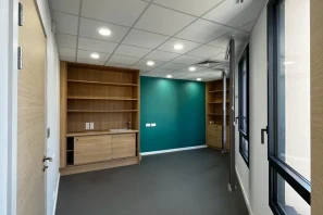 Bureau privé - 83700 - 1 poste - 750€