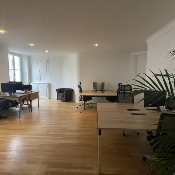 Bureau privé 18 m² 4 postes Location bureau Rue du Chêne d'Aron Nantes 44000 - photo 5