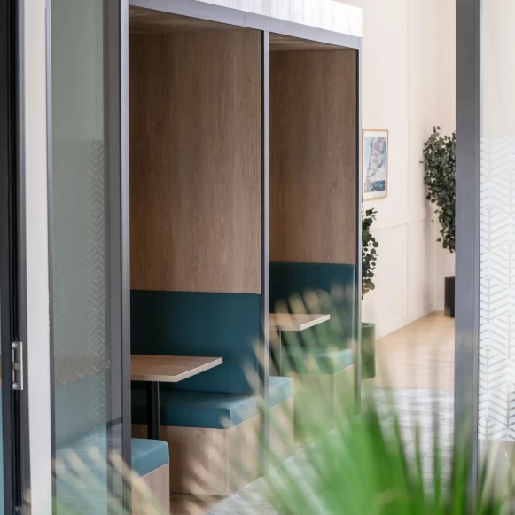 Bureau privé 13 m² 3 postes Location bureau Rue Maryam Mirzakhani Montpellier 34000 - photo 7