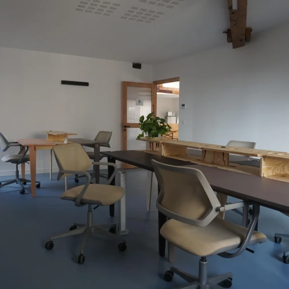 Bureau privé 29 m² 6 postes Location bureau Cours Julien Marseille 13006 - photo 3