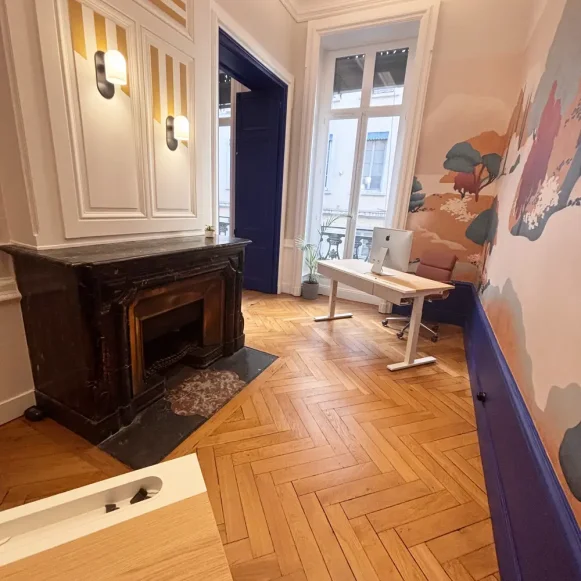 Open Space  1 poste Coworking Rue d'Algérie Lyon 69001 - photo 2