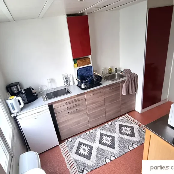 Bureau privé 21 m² 5 postes Location bureau Rue Meslay Paris 75003 - photo 12