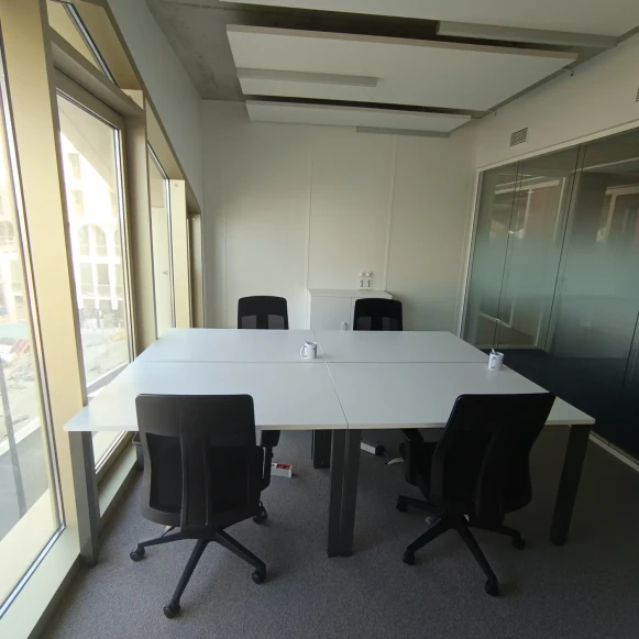 Bureau privé 18 m² 4 postes Location bureau Rue Philippe Jolly Bordeaux 33800 - photo 2