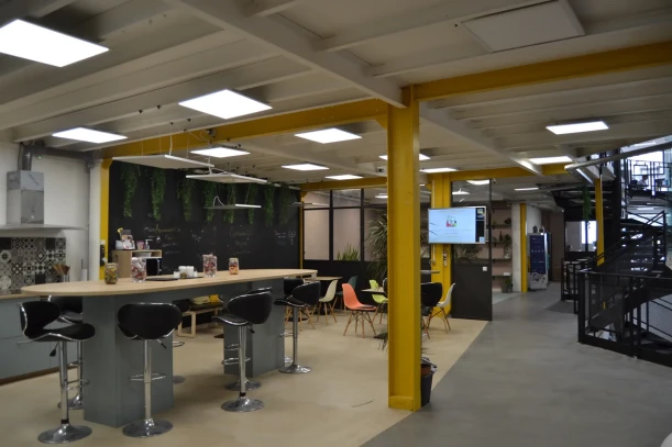 Open Space - 76100 - 30 postes - 130€