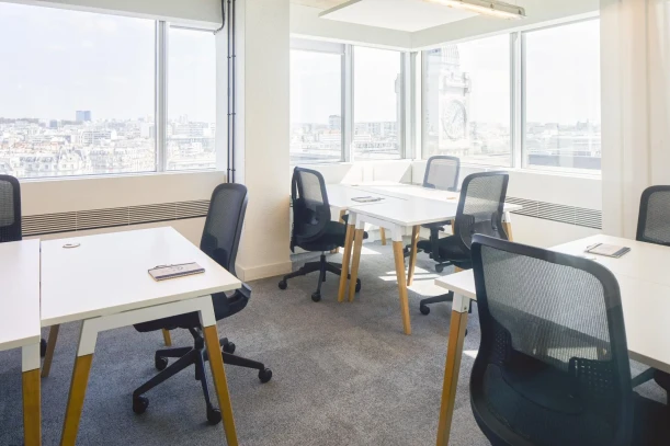 Bureau privé - 75012 - 9 postes - 62100€