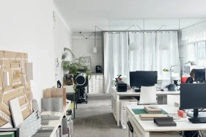 Open Space - 75009 - 4 postes - 400€