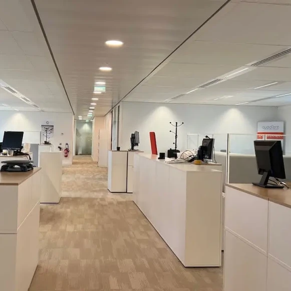 Bureau privé 46 m² 8 postes Coworking Rue Henri Becquerel Rueil-Malmaison 92500 - photo 9