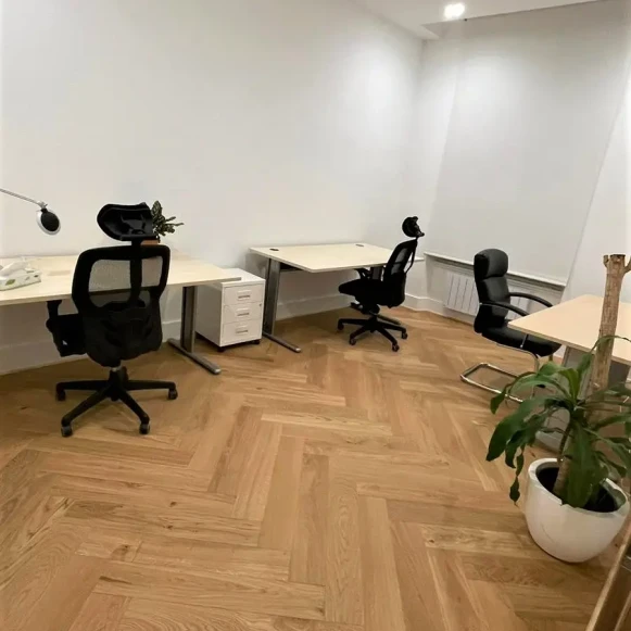 Bureau privé 16 m² 3 postes Location bureau Quai Jacques-Sturm Strasbourg 67000 - photo 1