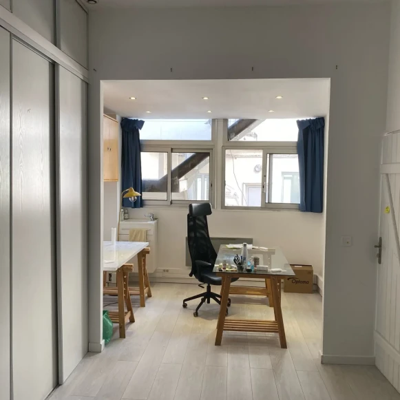 Bureau privé 22 m² 6 postes Coworking Boulevard de la Villette Paris 75019 - photo 7