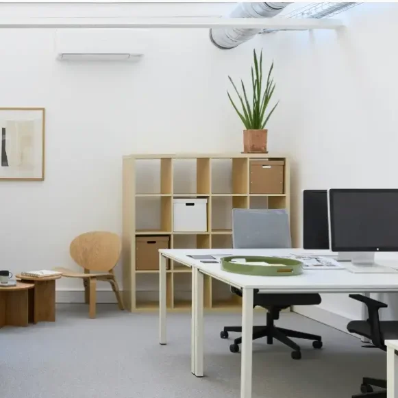 Bureau privé 28 m² 10 postes Coworking Rue du Chemin Vert Paris 75011 - photo 1