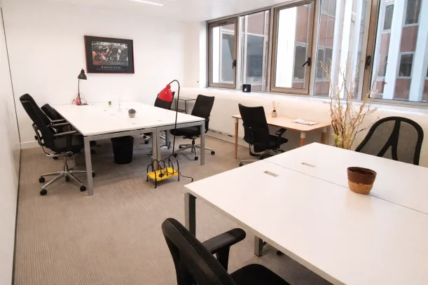 Bureau privé - 92200 - 6 postes - 3000€