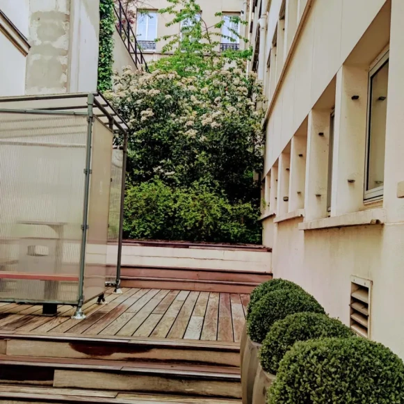 Bureau privé 15 m² 3 postes Location bureau Rue Saint-Lazare Paris 75009 - photo 11