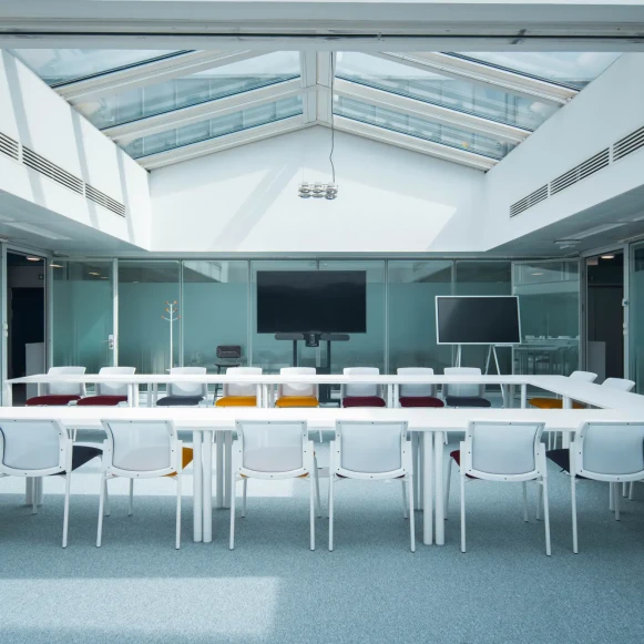 Bureau privé 44 m² 10 postes Location bureau Rue Philidor Paris 75020 - photo 2