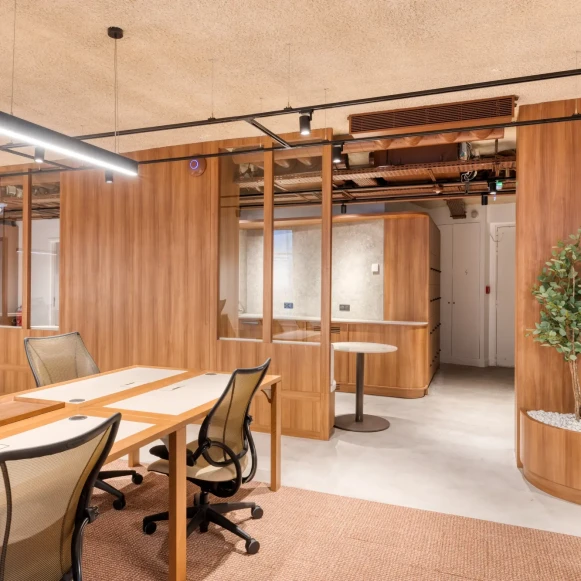 Espace indépendant 140 m² 20 postes Location bureau Place de la Madeleine Paris 75008 - photo 6