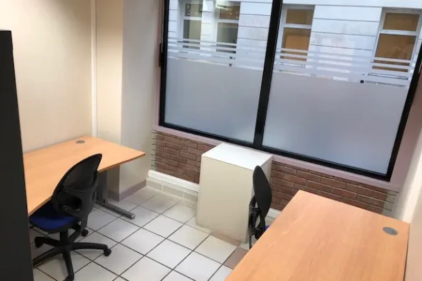 Bureau privé - 75017 - 2 postes - 500€