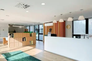 Open Space - 59700 - 5 postes - 194€