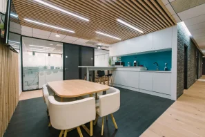 Bureau privé - 33300 - 2 postes - 750€