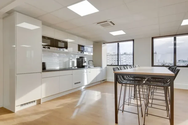 Espace indépendant - 92300 - 28 postes - 11000€