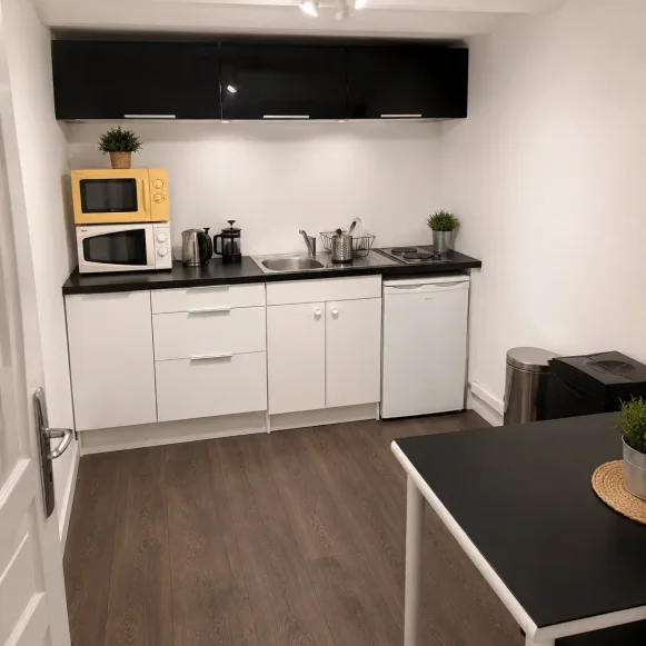Espace indépendant 157 m² 12 postes Coworking Rue du Sergent Godefroy Montreuil 93100 - photo 8