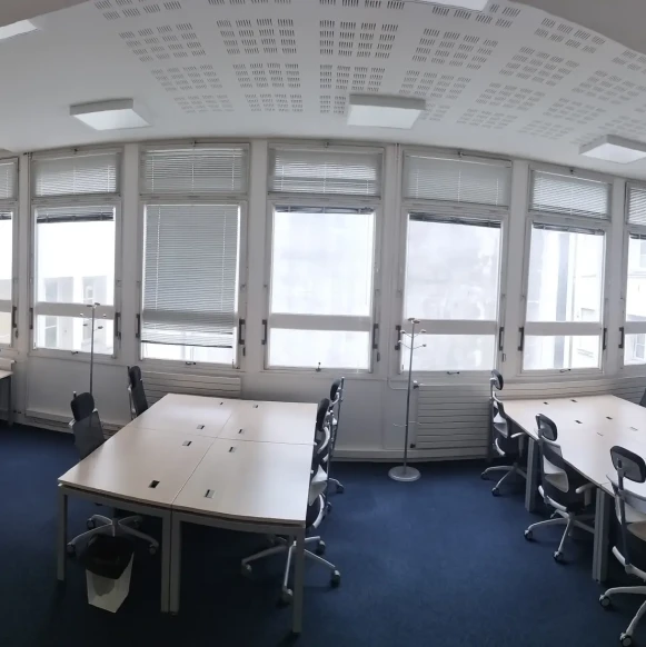 Bureau privé 70 m² 19 postes Location bureau Rue du Guesclin Nantes 44000 - photo 1