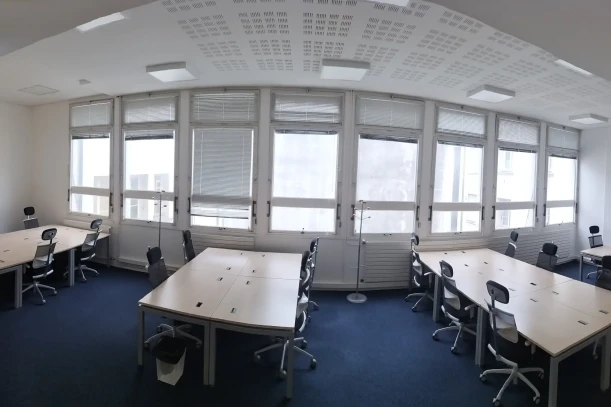 Bureau privé - 44000 - 19 postes - 830€