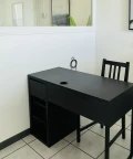Open Space - 83000 - 1 poste - 360€