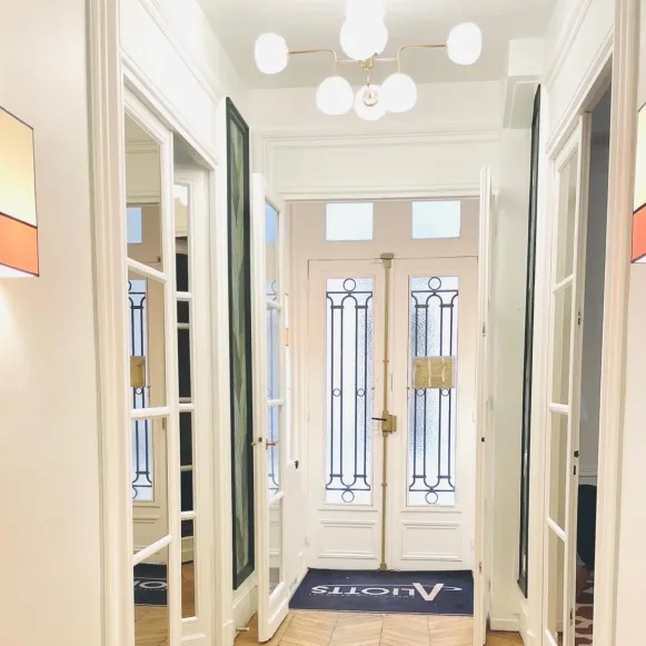 Bureau privé 25 m² 4 postes Location bureau Avenue Victor Hugo Paris 75016 - photo 2