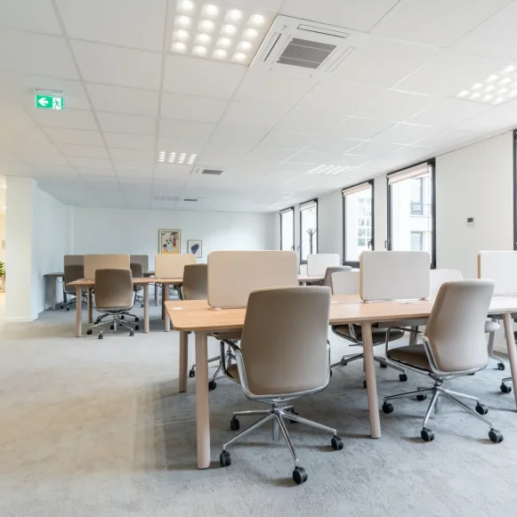 Espace indépendant 480 m² 72 postes Location bureau Rue de Monceau Paris 75008 - photo 11