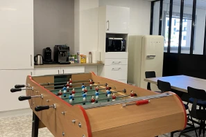 Bureau privé - 92000 - 4 postes - 1180€