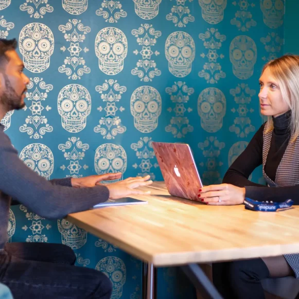 Open Space  4 postes Location bureau Chemin de l'Arénas Nice 06200 - photo 1