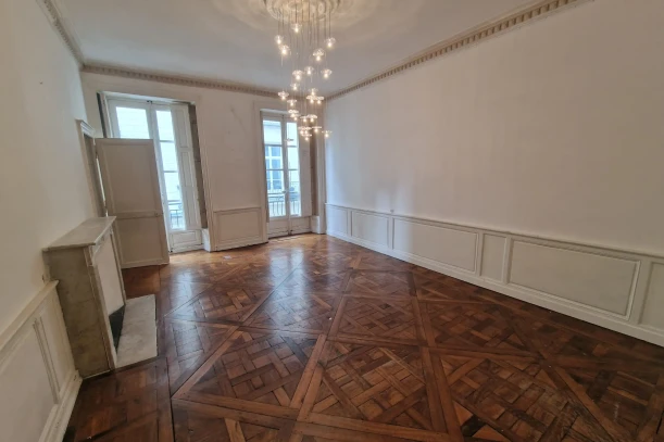 Bureau privé - 44000 - 6 postes - 1800€