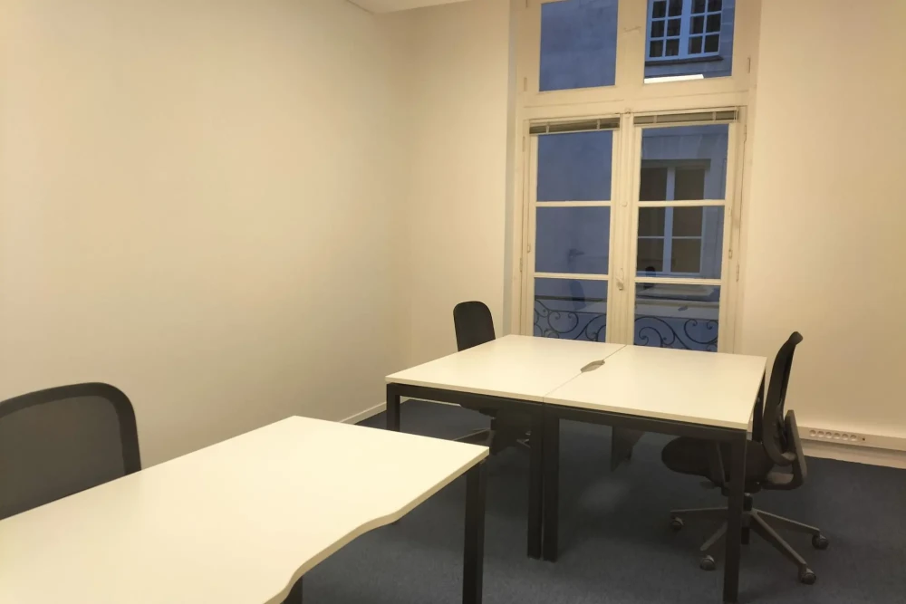 Bureau privé - 44000 - 3 postes - 1550€