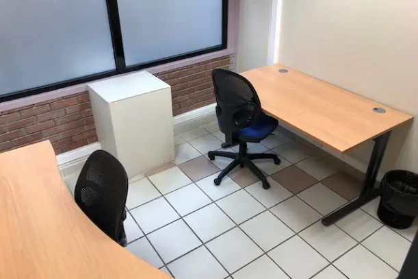 Bureau privé - 75017 - 2 postes - 500€