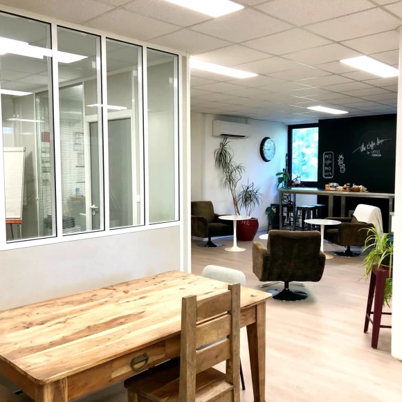 Bureau privé 7 m² 2 postes Coworking Avenue de l'Europe Ramonville-Saint-Agne 31520 - photo 12